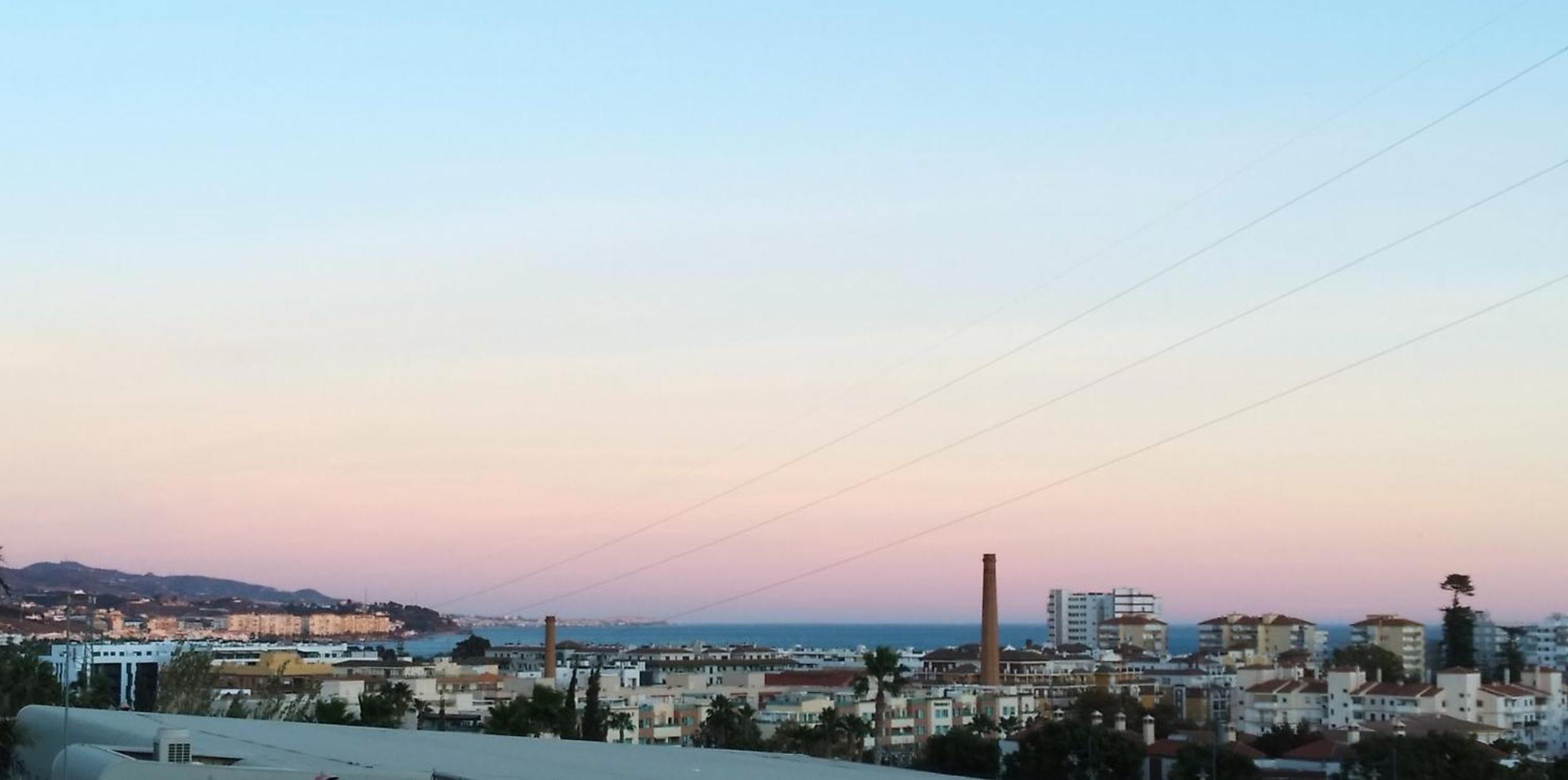 Fastastico Apto Torre Del Mar Parking Wi-Fi Bagian luar foto